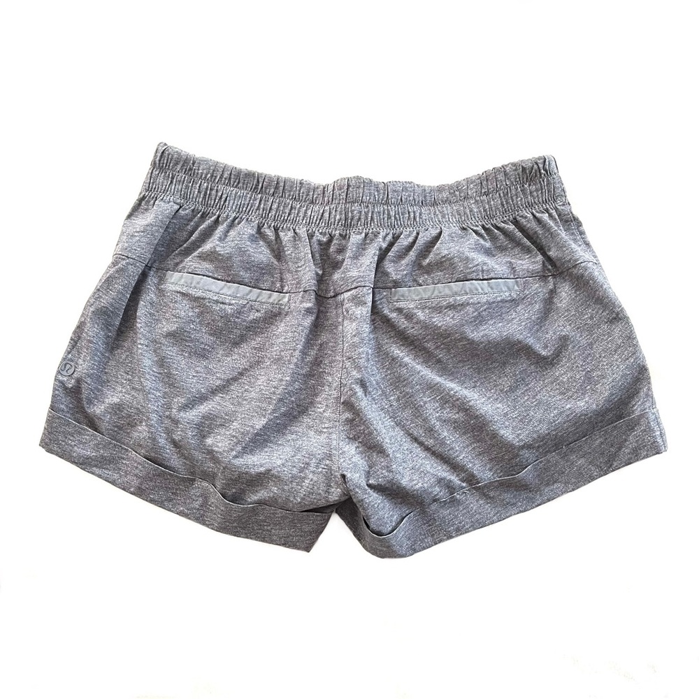 Lululemon Unlined Shorts Size 10 - Picture 2 of 4